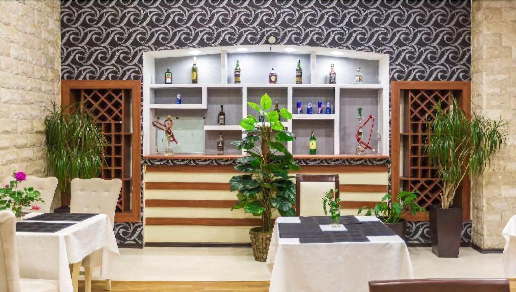 Vania Hotel Baku Extérieur photo